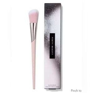 Fenty Beauty NIB BLUSH BRUSH 155